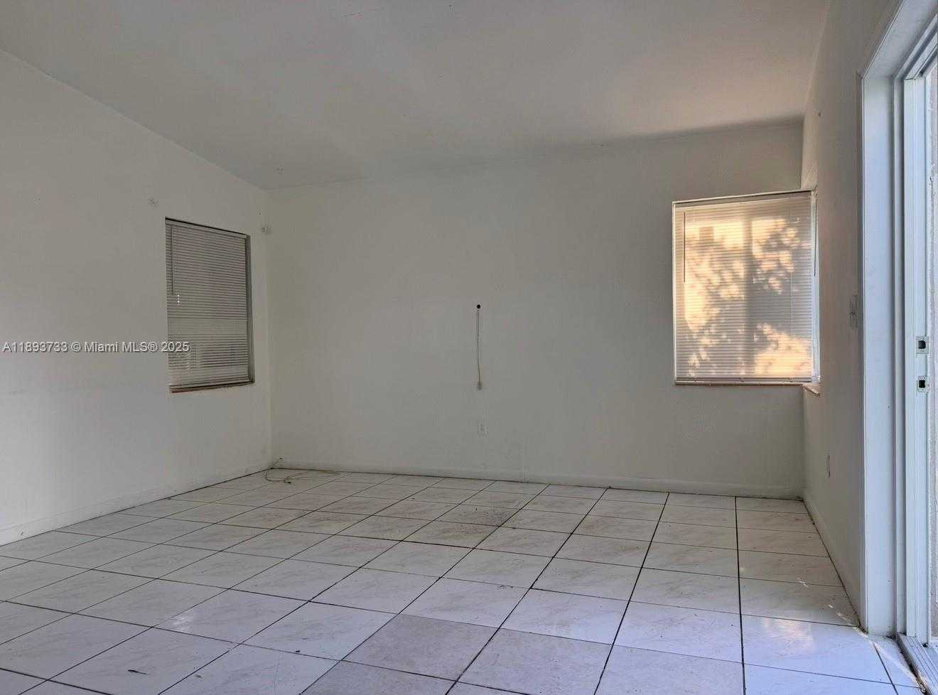 Small Image of 550 NORTH WEST 118TH ST #550, Miami Number 2