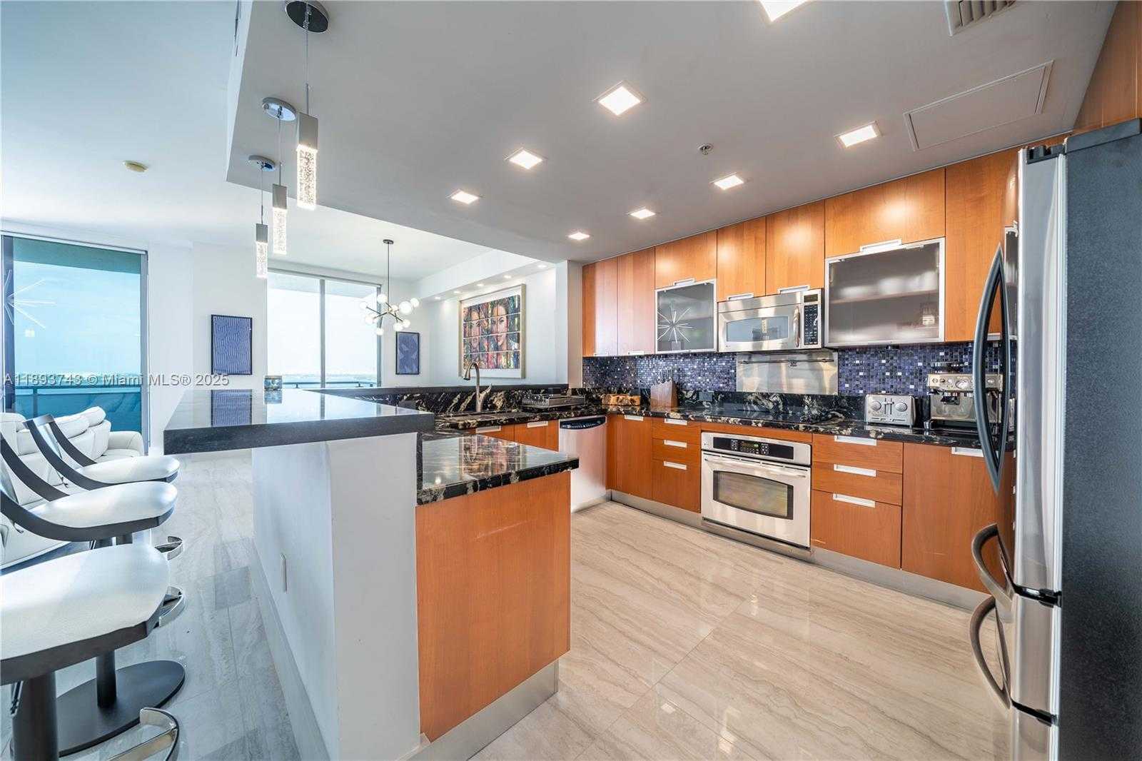 Small Image of 7901 HISPANOLA AVE #1901, North Bay Village Number 15