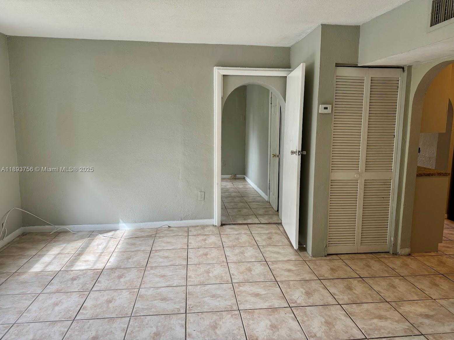 Small Image of 13845 NORTH WEST 5TH AVE, North Miami Number 18