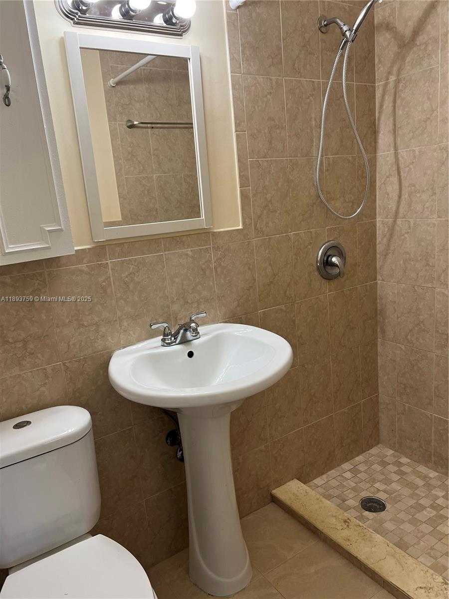 Small Image of 7845 SOUTH WEST 19TH ST, Miami Number 19