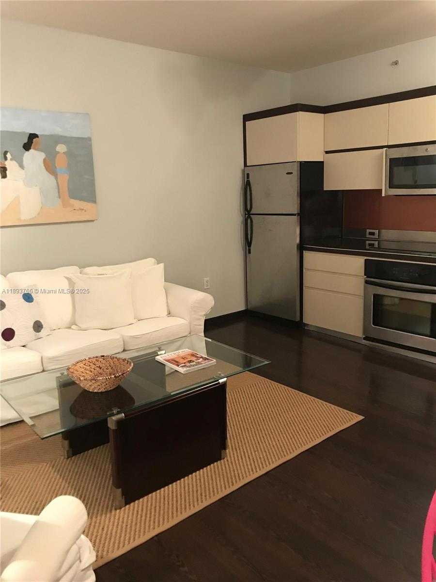 Small Image of Miami Beach Number 16