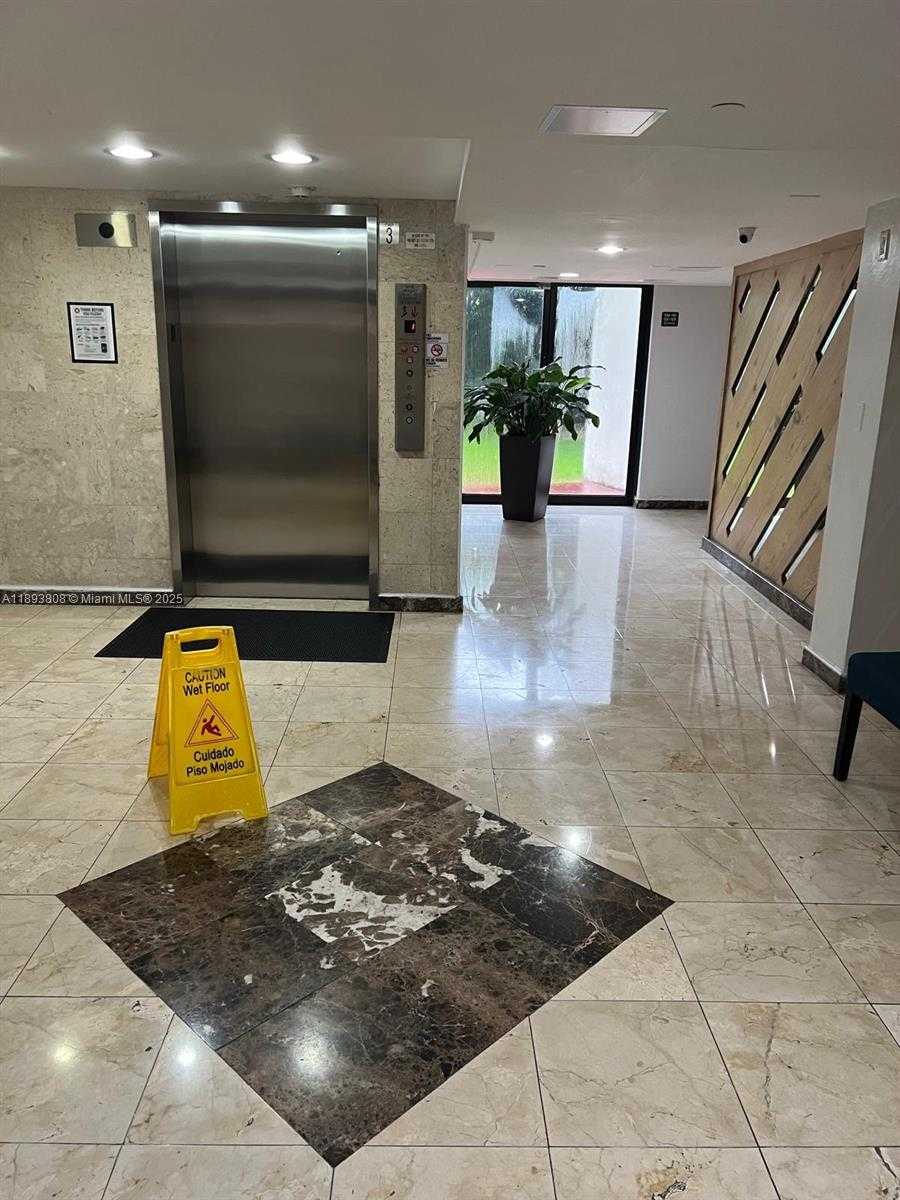 Small Image of 17021 NORTH BAY RD #123, Sunny Isles Beach Number 26