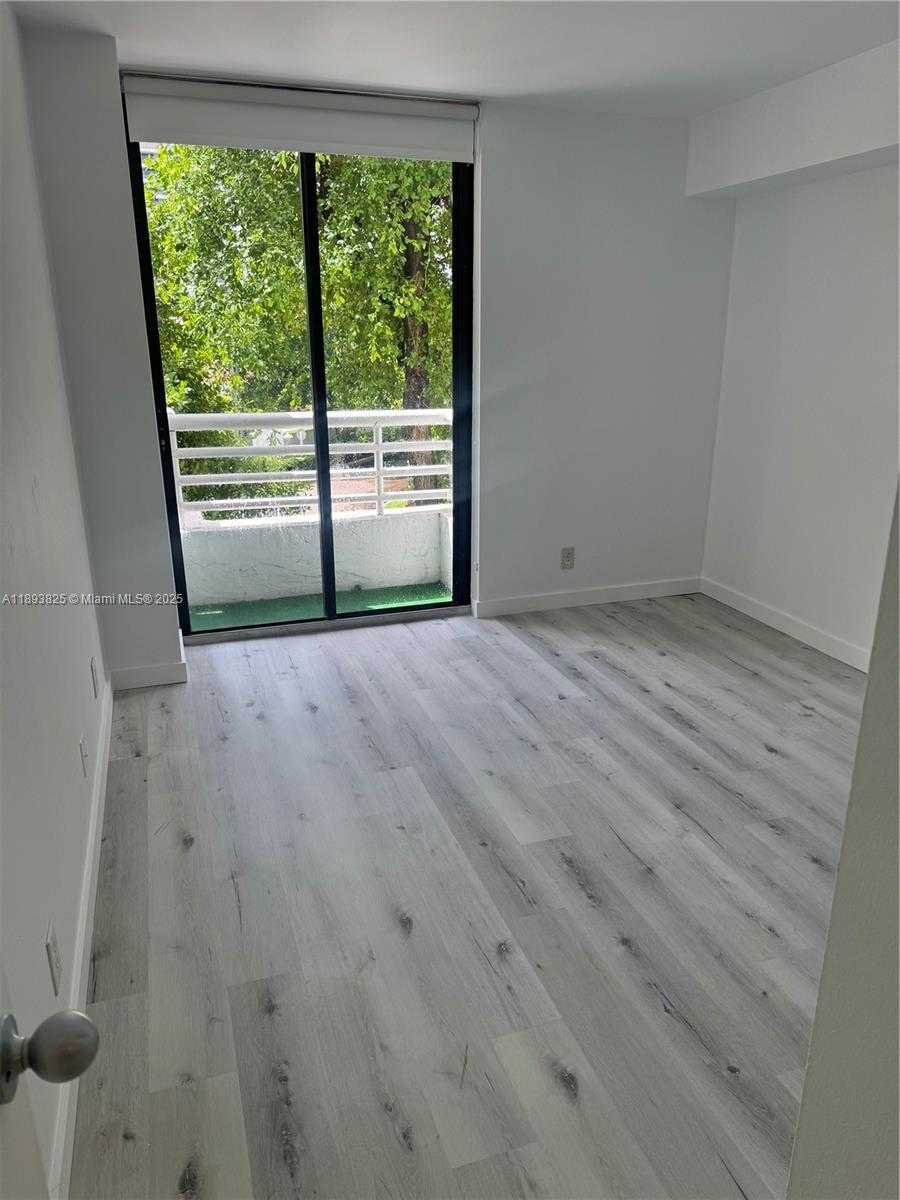 Small Image of 3300 NORTH EAST 192ND ST #305, Aventura Number 16