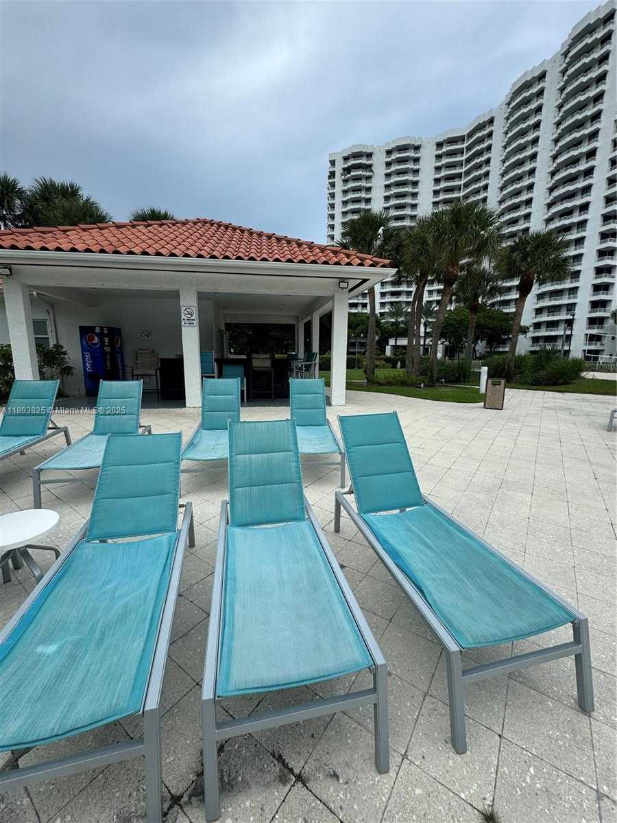 Small Image of 3300 NORTH EAST 192ND ST #305, Aventura Number 8