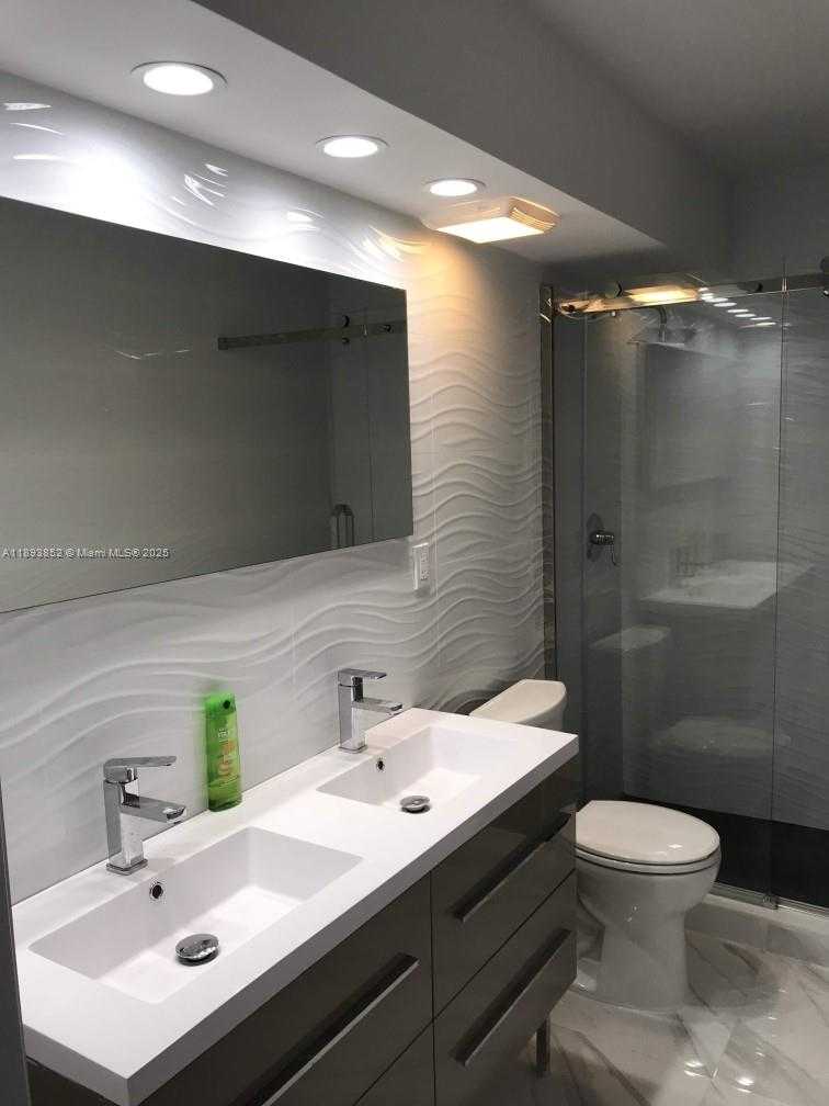 Small Image of 251 174TH ST #611, Sunny Isles Beach Number 13