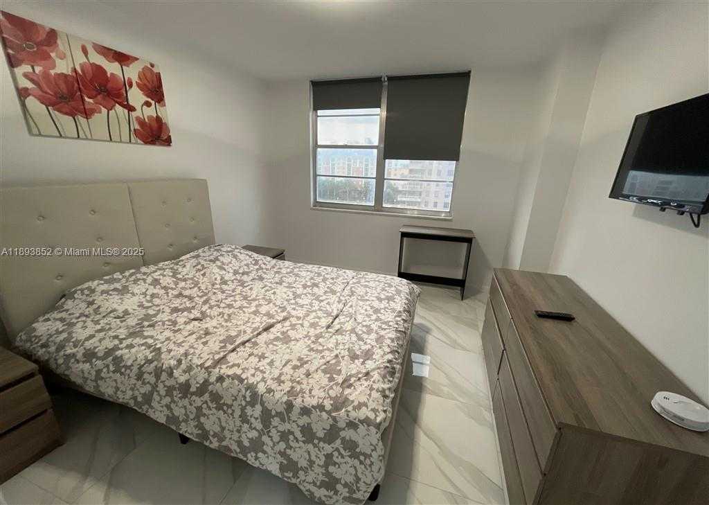 Small Image of 251 174TH ST #611, Sunny Isles Beach Number 15