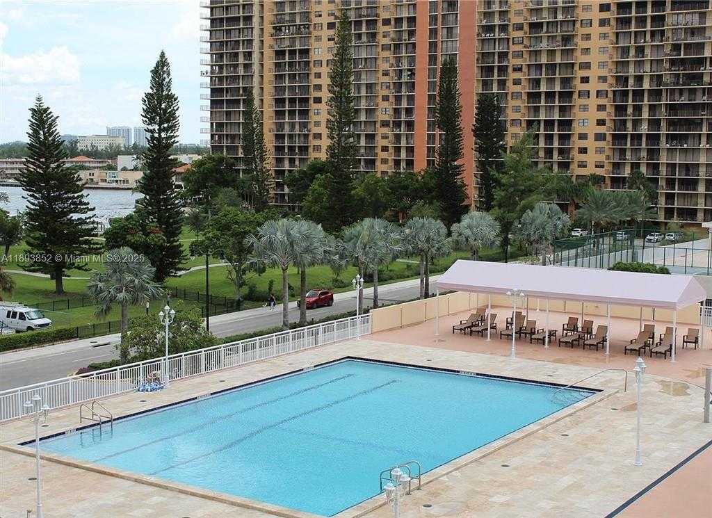 Small Image of 251 174TH ST #611, Sunny Isles Beach Number 21