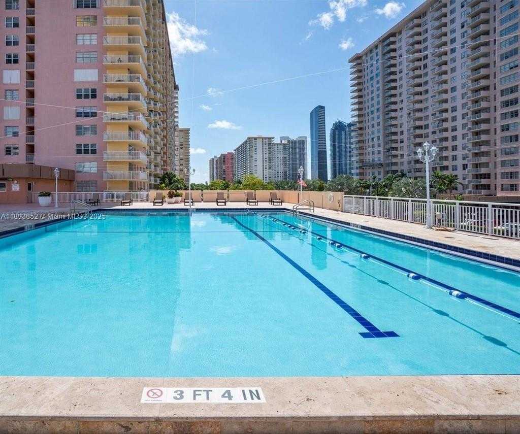 Small Image of 251 174TH ST #611, Sunny Isles Beach Number 22