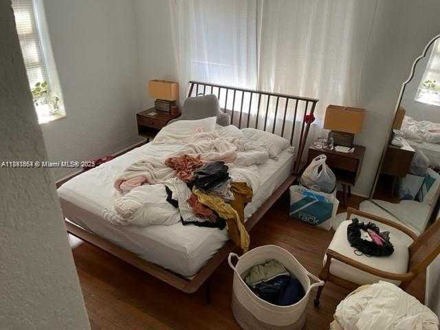 Small Image of 2341 SOUTH WEST 34TH AVE, Miami Number 11