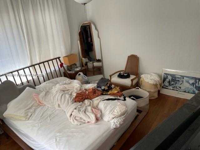 Small Image of 2341 SOUTH WEST 34TH AVE, Miami Number 12