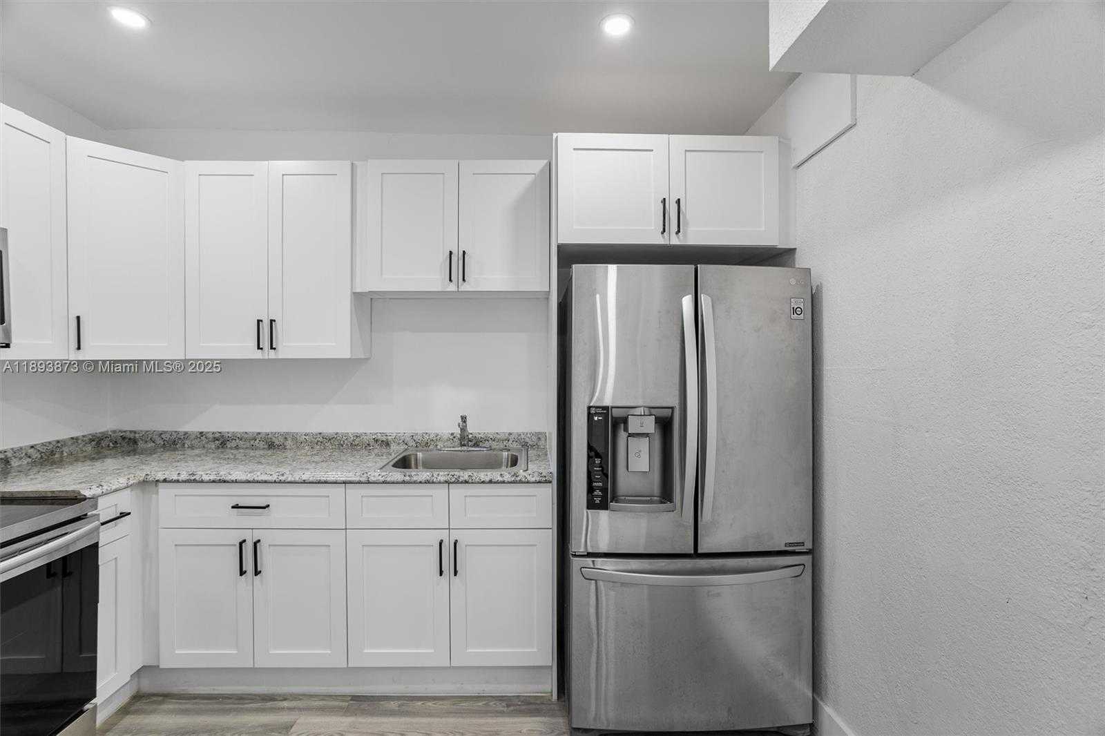 Small Image of 1601 NORTH WEST 50TH ST #1, Miami Number 10