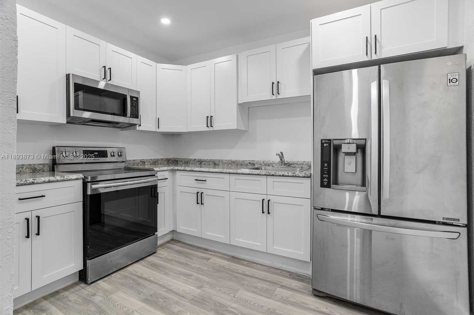 Small Image of 1601 NORTH WEST 50TH ST #1, Miami Number 9