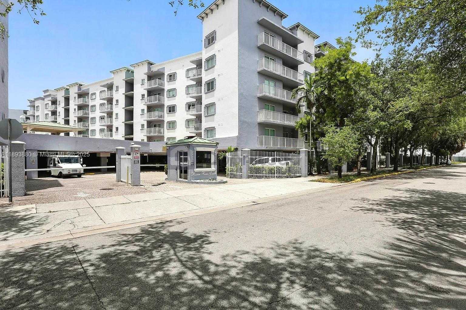 Small Image of 2415 NORTH WEST 16TH ST RD #203-1, Miami Number 2