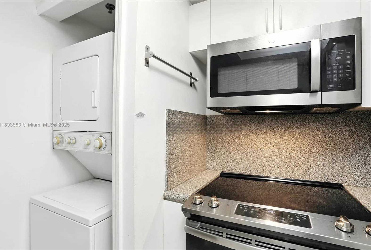Small Image of 2415 NORTH WEST 16TH ST RD #203-1, Miami Number 5