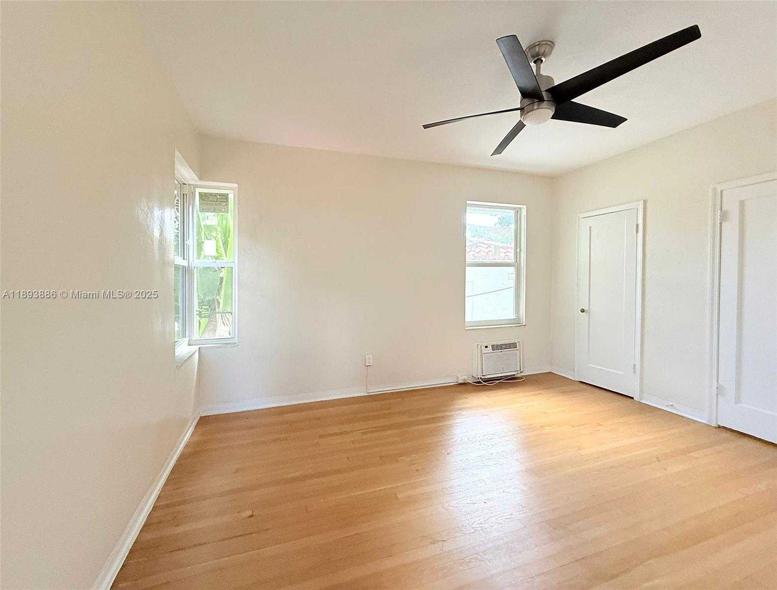 Small Image of 315 WEST 28TH ST #11, Miami Beach Number 2