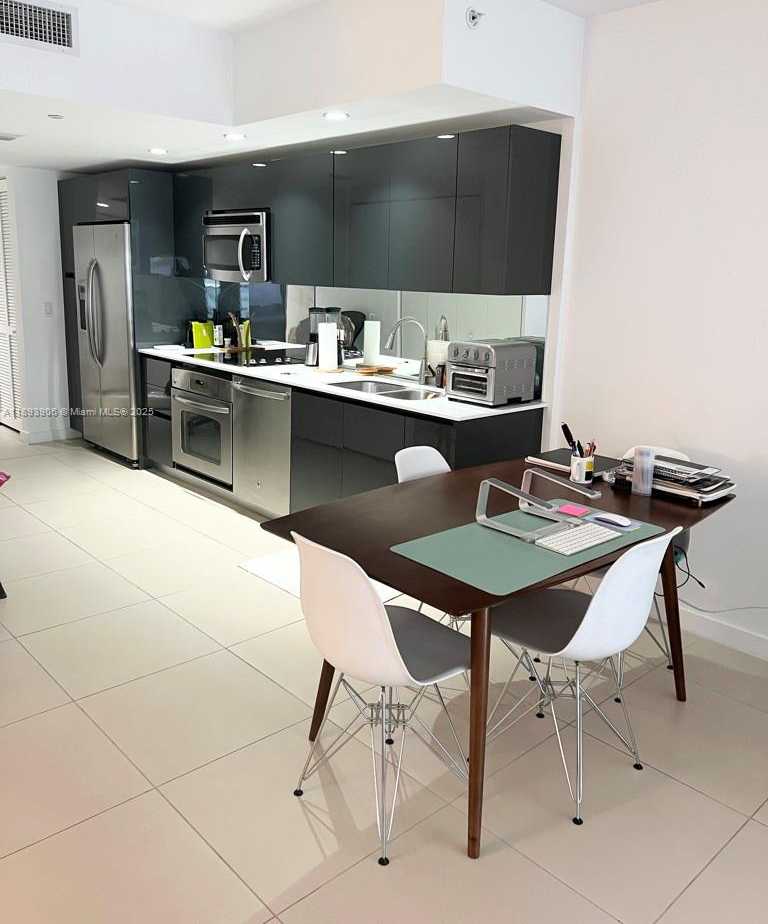 Small Image of 31 SOUTH EAST 6TH ST #1003, Miami Number 13