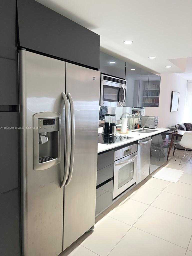 Small Image of 31 SOUTH EAST 6TH ST #1003, Miami Number 14