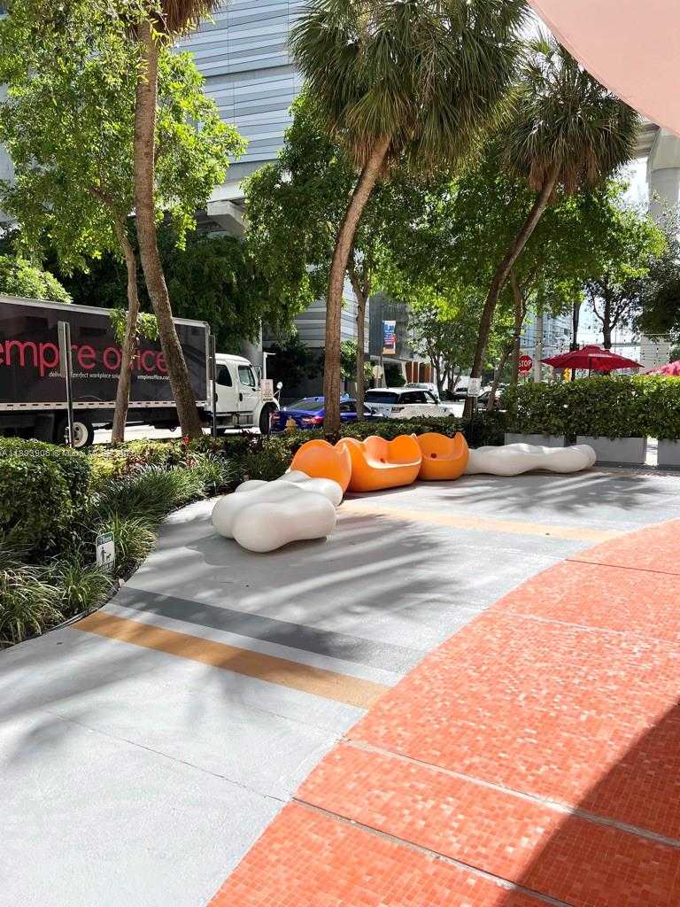 Small Image of 31 SOUTH EAST 6TH ST #1003, Miami Number 18