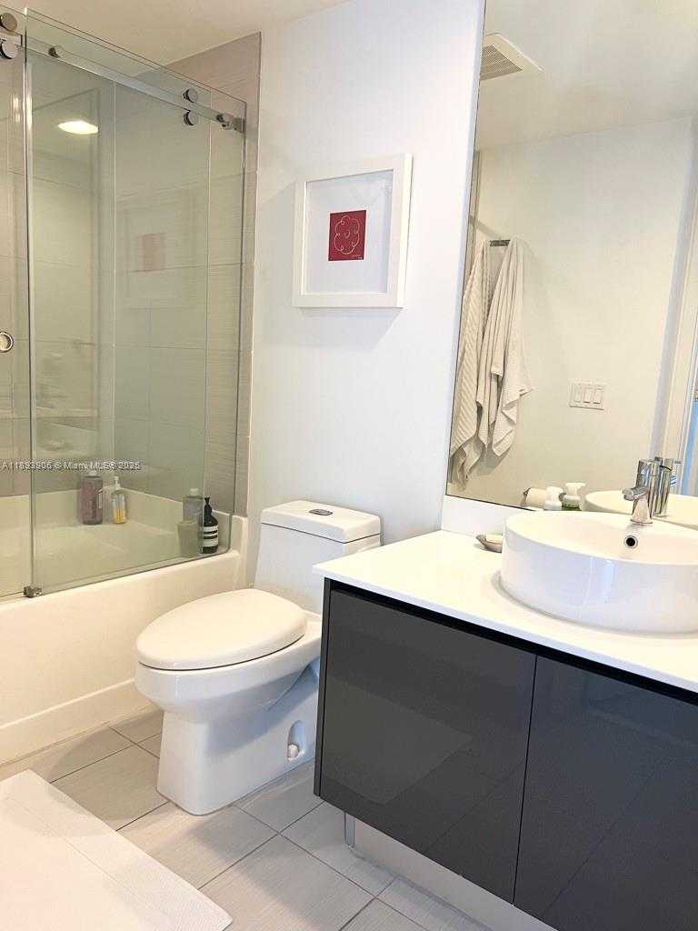 Small Image of 31 SOUTH EAST 6TH ST #1003, Miami Number 4