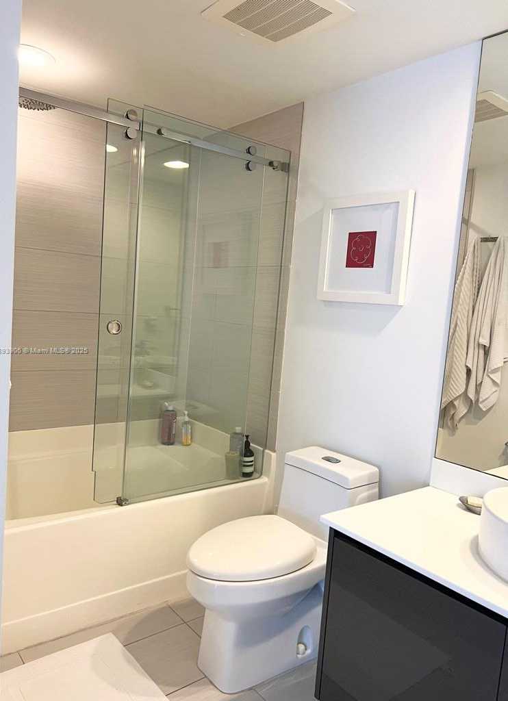 Small Image of 31 SOUTH EAST 6TH ST #1003, Miami Number 7