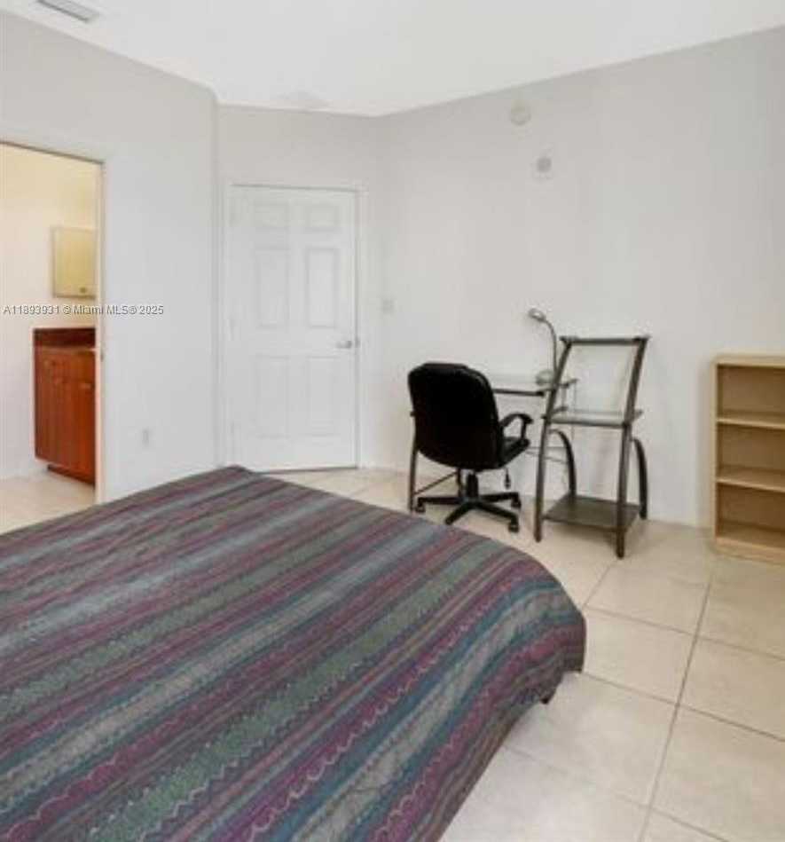 Small Image of 115 SOUTH WEST 11TH ST #902, Miami Number 10
