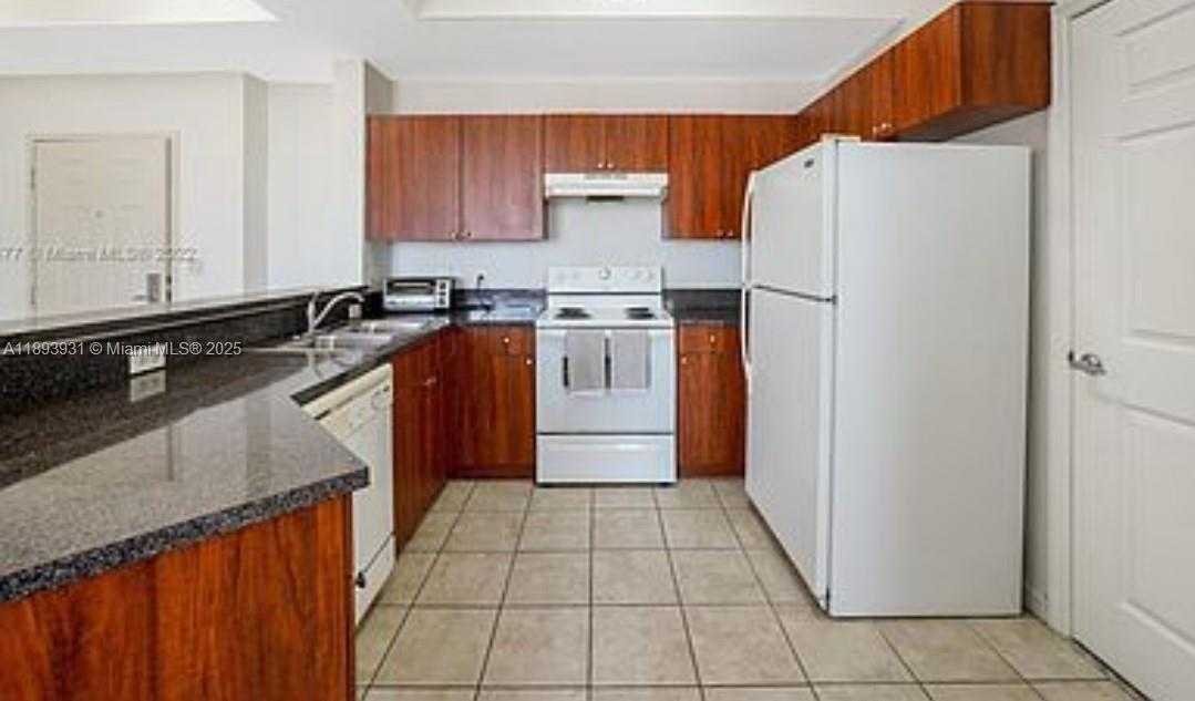 Small Image of 115 SOUTH WEST 11TH ST #902, Miami Number 3