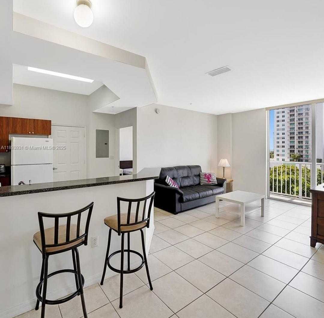 Small Image of 115 SOUTH WEST 11TH ST #902, Miami Number 4