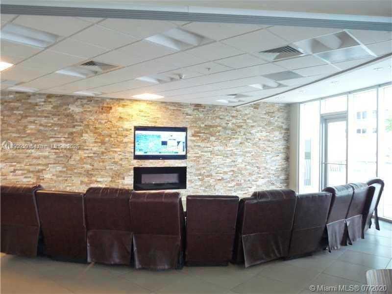 Small Image of 1750 NORTH BAYSHORE DR #2501, Miami Number 13