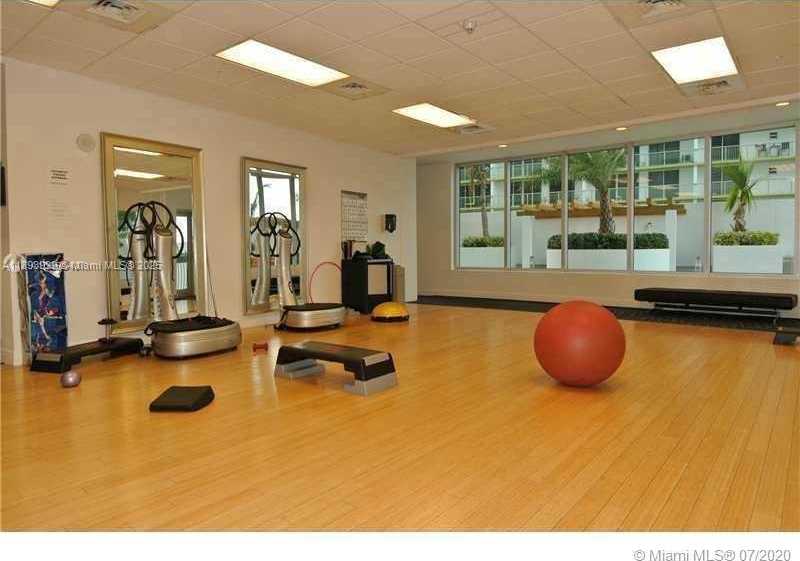 Small Image of 1750 NORTH BAYSHORE DR #2501, Miami Number 19