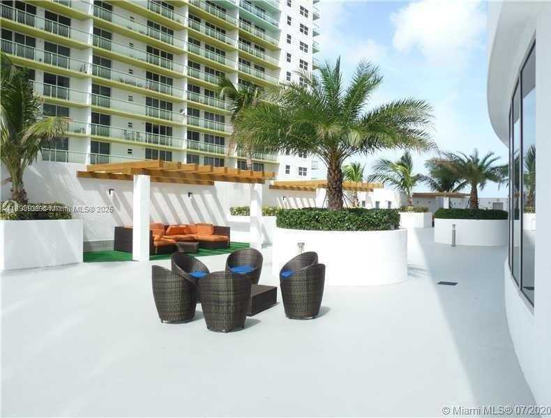 Small Image of 1750 NORTH BAYSHORE DR #2501, Miami Number 20