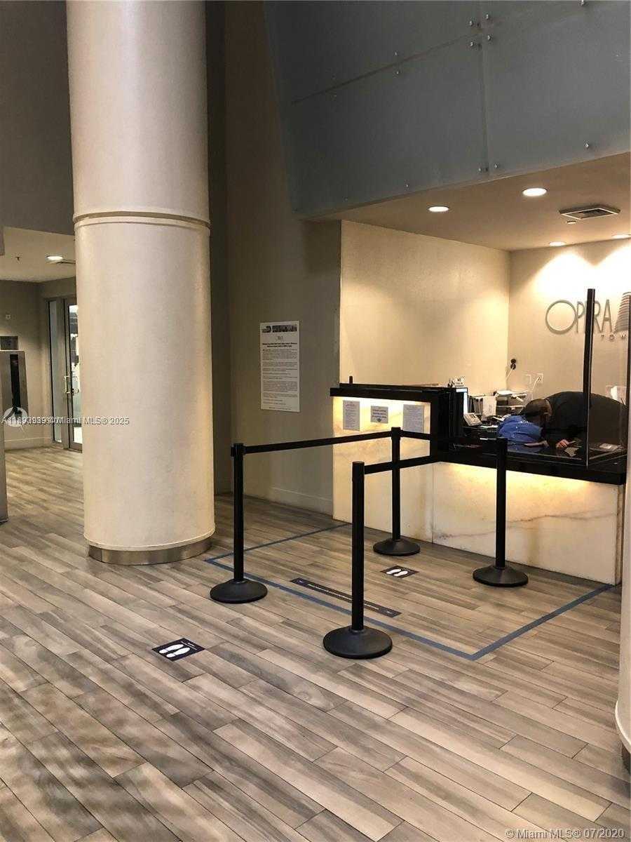 Small Image of 1750 NORTH BAYSHORE DR #2501, Miami Number 5