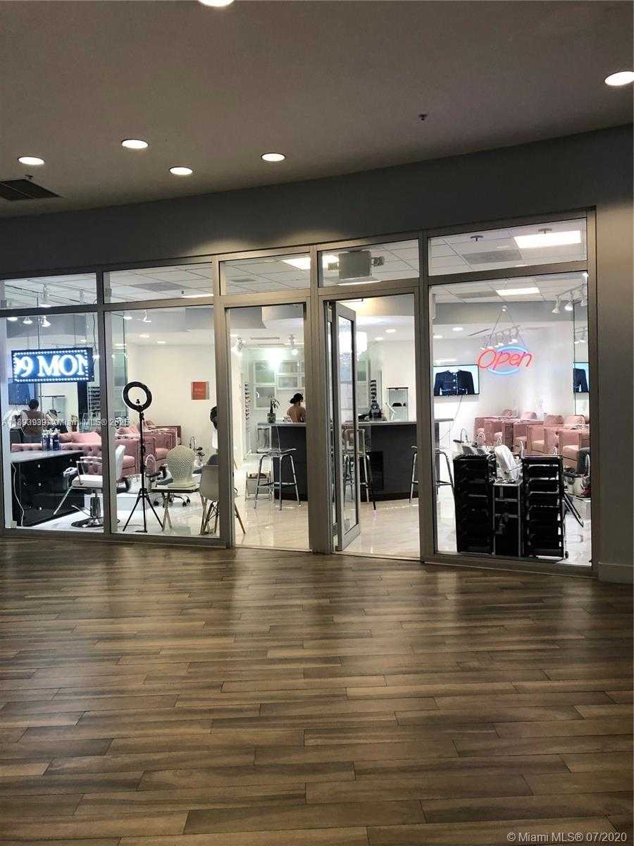 Small Image of 1750 NORTH BAYSHORE DR #2501, Miami Number 7