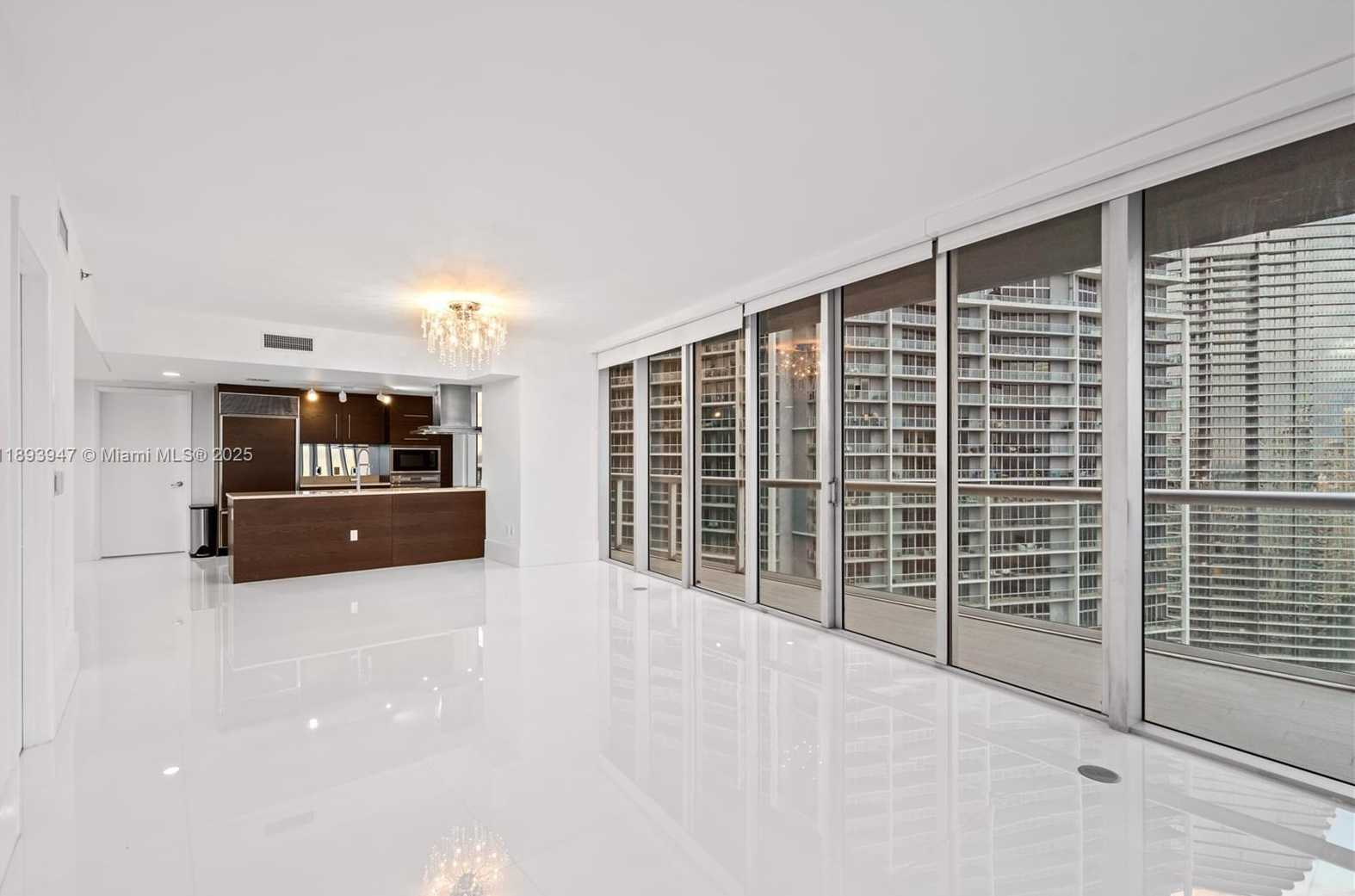 Small Image of 495 BRICKELL AVE #3502, Miami Number 11