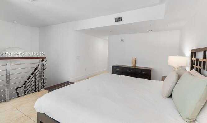 Small Image of 41 SOUTH EAST 5TH ST #308, Miami Number 17