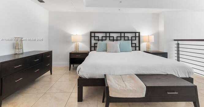 Small Image of 41 SOUTH EAST 5TH ST #308, Miami Number 20