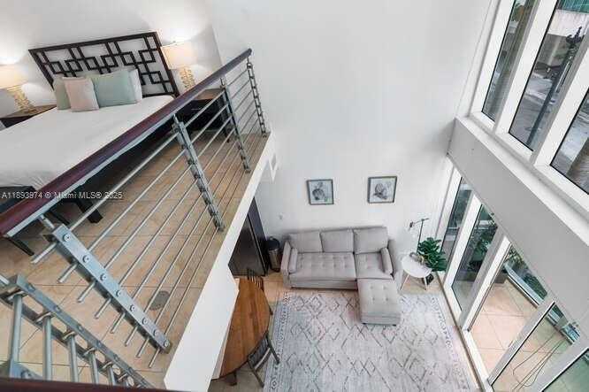 Small Image of 41 SOUTH EAST 5TH ST #308, Miami Number 22