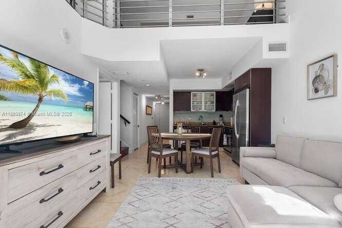 Small Image of 41 SOUTH EAST 5TH ST #308, Miami Number 8