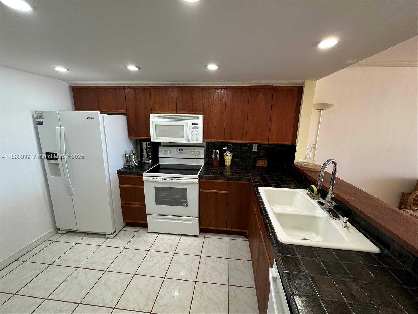 Small Image of 555 NORTH EAST 15TH ST #31I, Miami Number 12