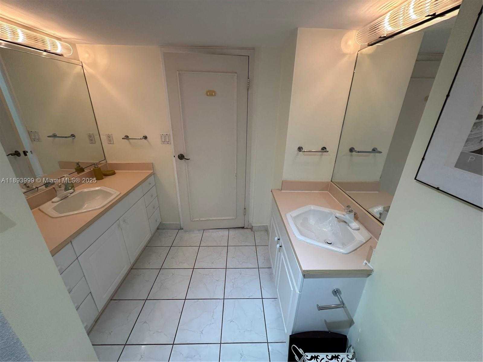 Small Image of 555 NORTH EAST 15TH ST #31I, Miami Number 20