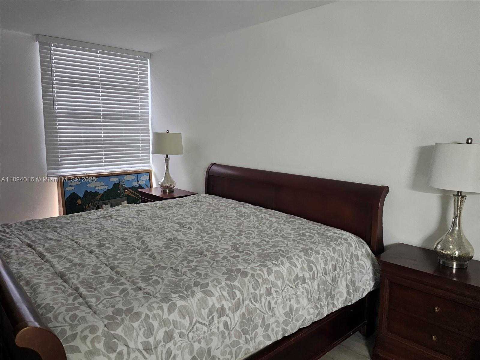 Small Image of 20400 WEST COUNTRY CLUB DR #301, Aventura Number 17