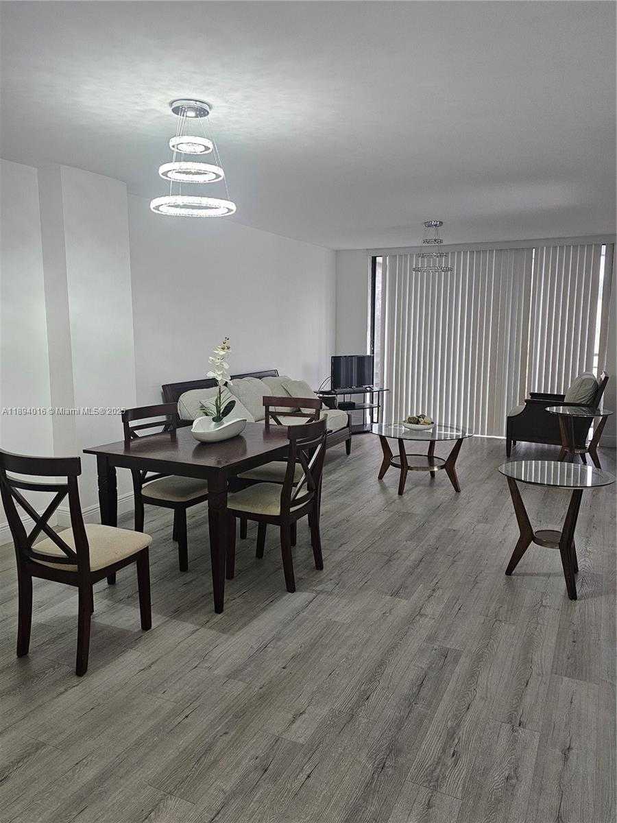Small Image of 20400 WEST COUNTRY CLUB DR #301, Aventura Number 5