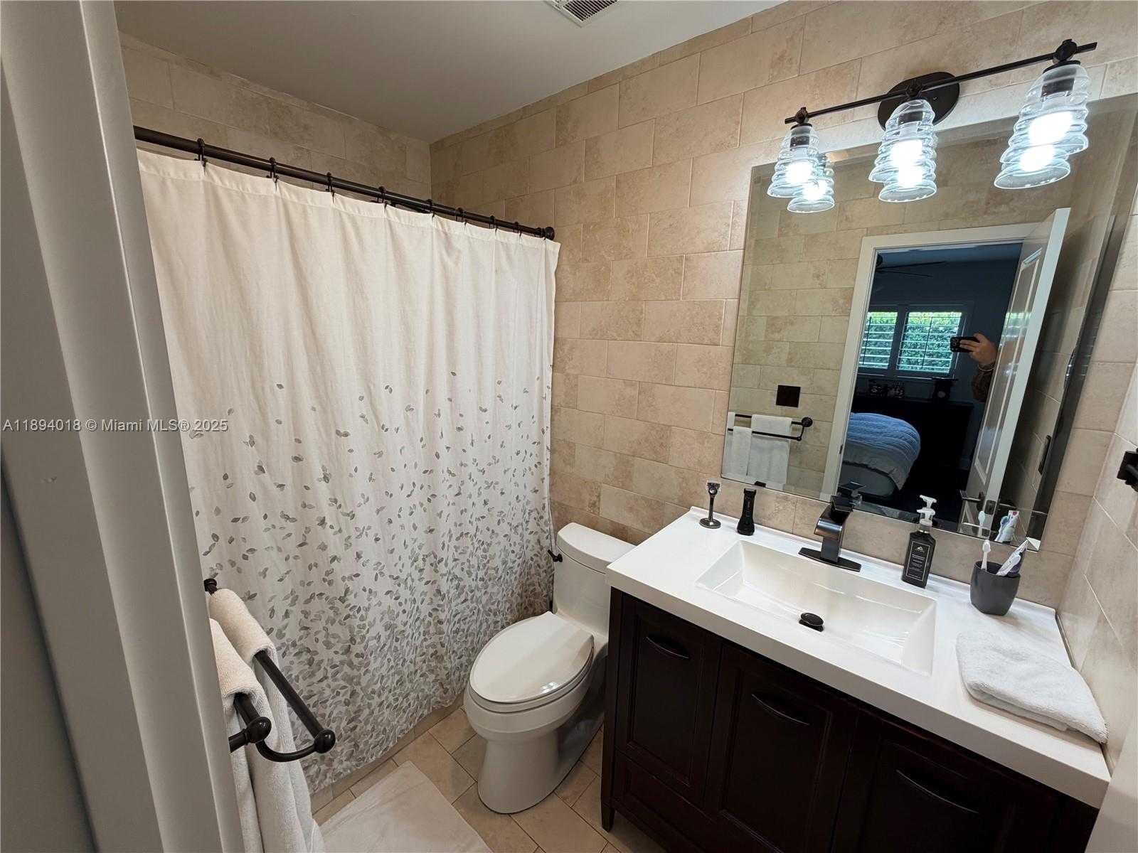 Small Image of 5222 SOUTH WEST 128TH PL, Miami Number 21