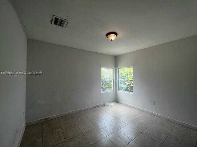 Small Image of 1036 NORTH WEST 64TH ST, Miami Number 12