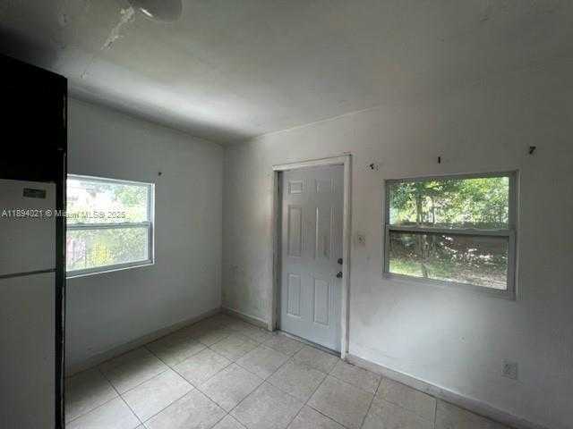 Small Image of 1036 NORTH WEST 64TH ST, Miami Number 3
