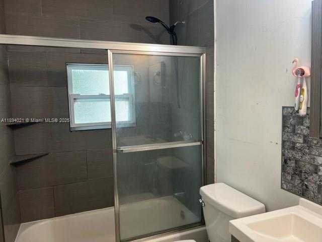 Small Image of 1036 NORTH WEST 64TH ST, Miami Number 4
