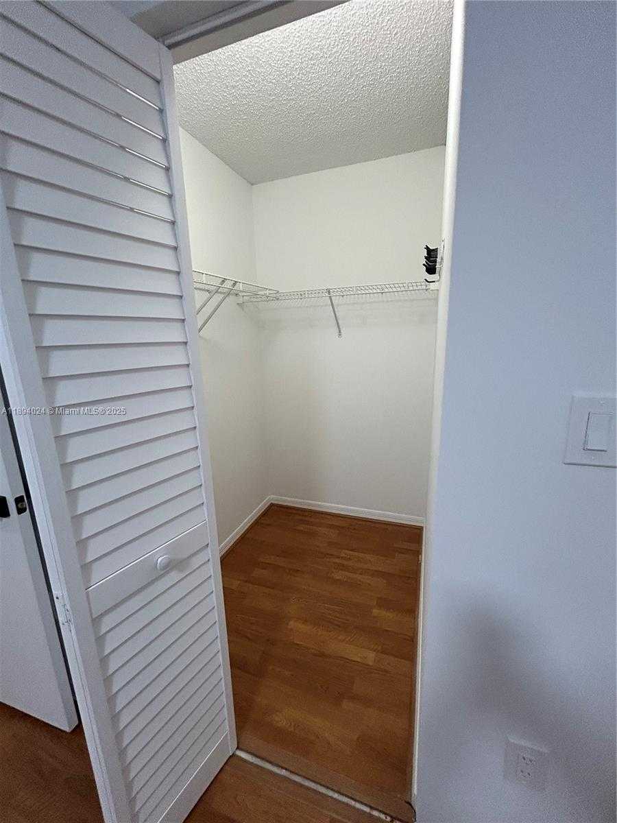 Small Image of 8725 SOUTH WEST 158TH PL, Miami Number 34