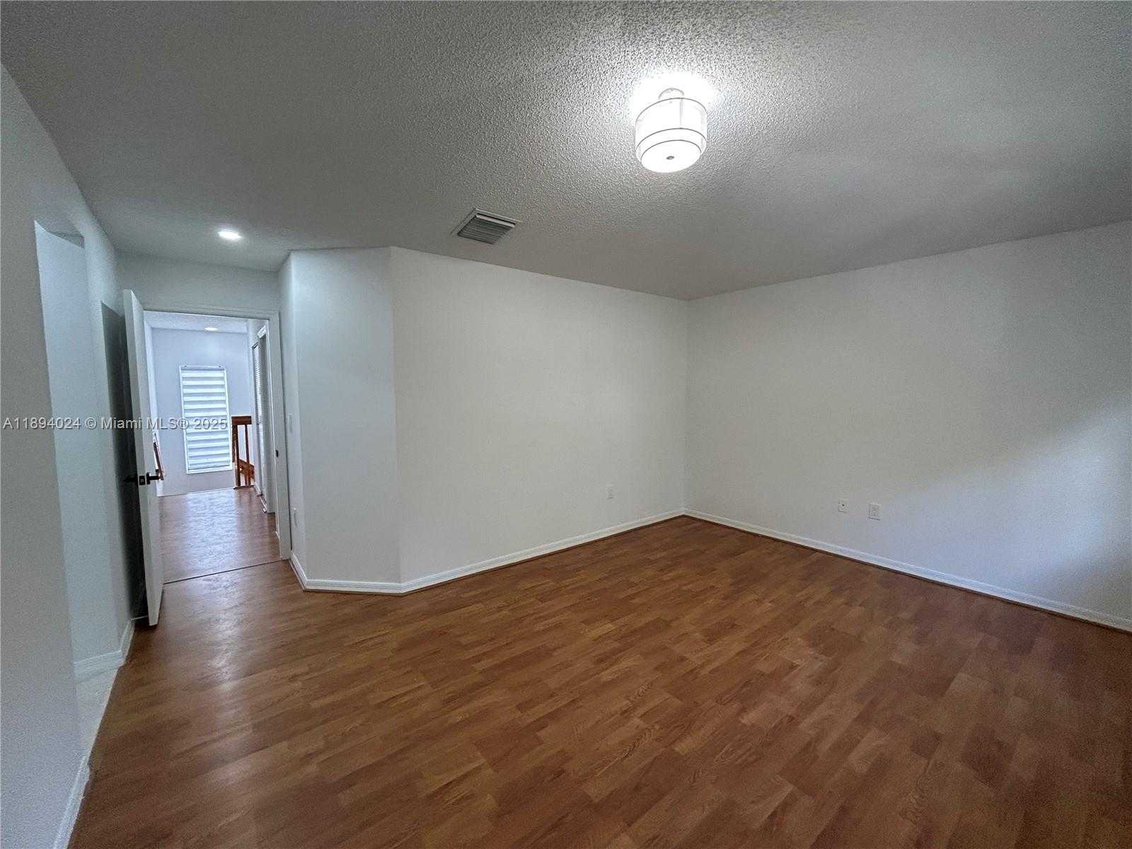 Small Image of 8725 SOUTH WEST 158TH PL, Miami Number 43