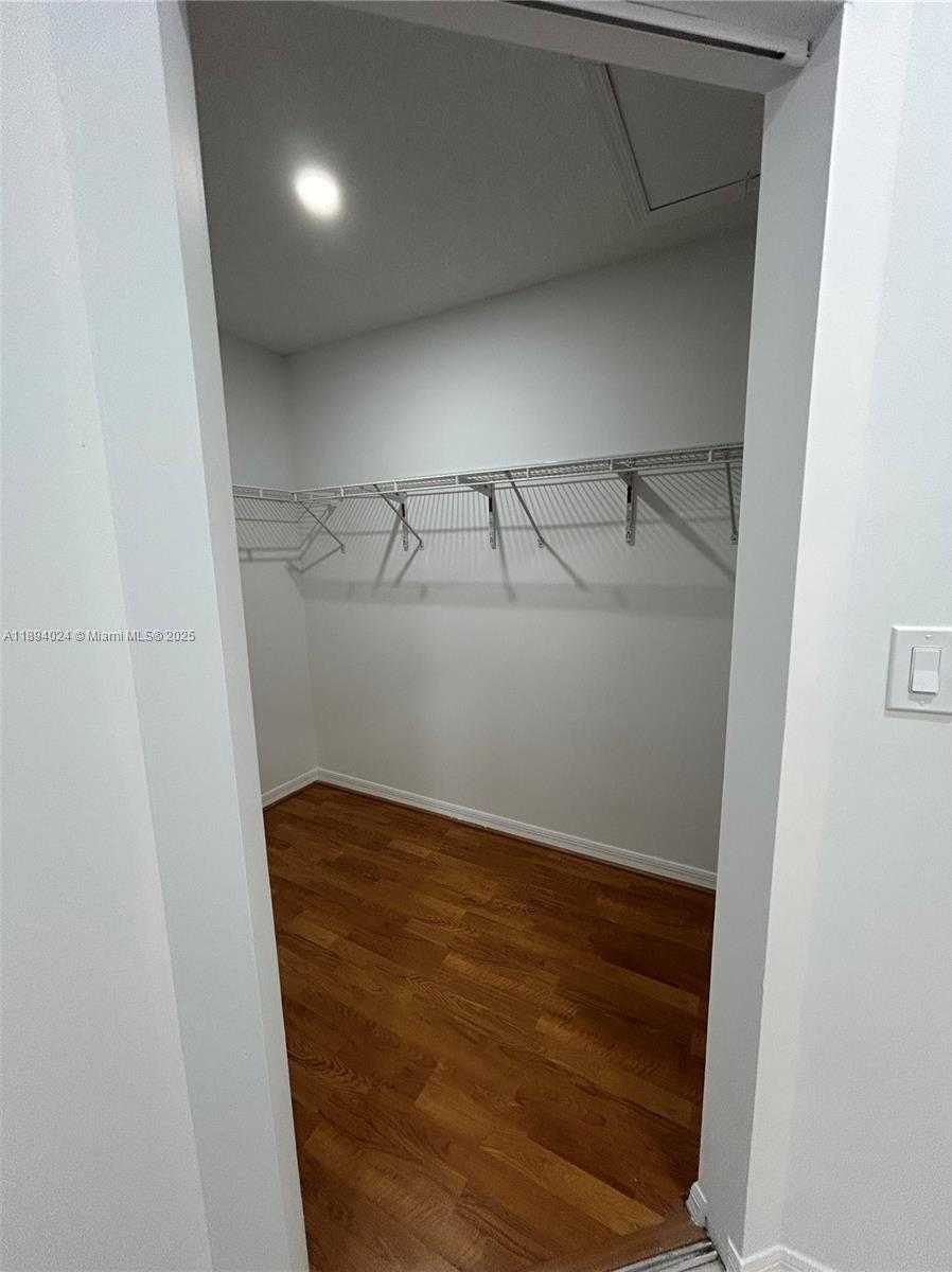 Small Image of 8725 SOUTH WEST 158TH PL, Miami Number 44