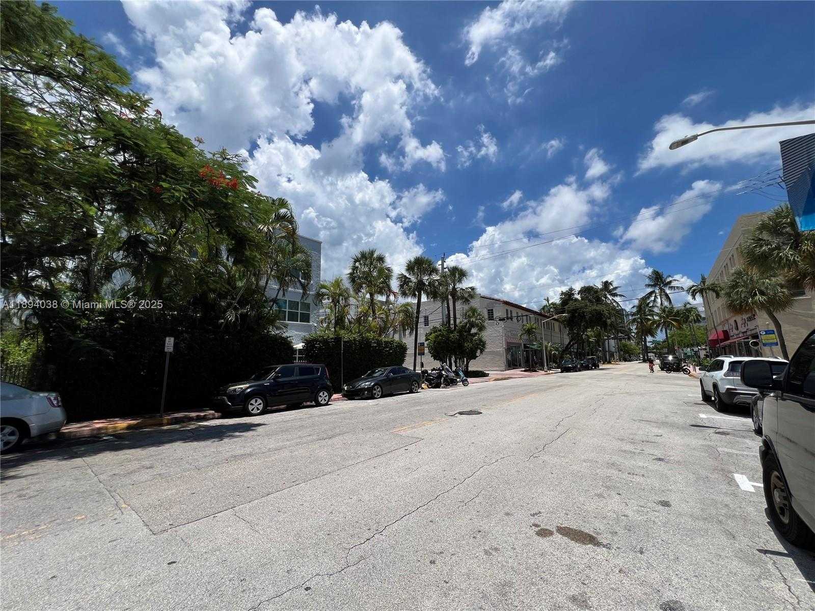 Small Image of 1618 MICHIGAN AVE #5, Miami Beach Number 22