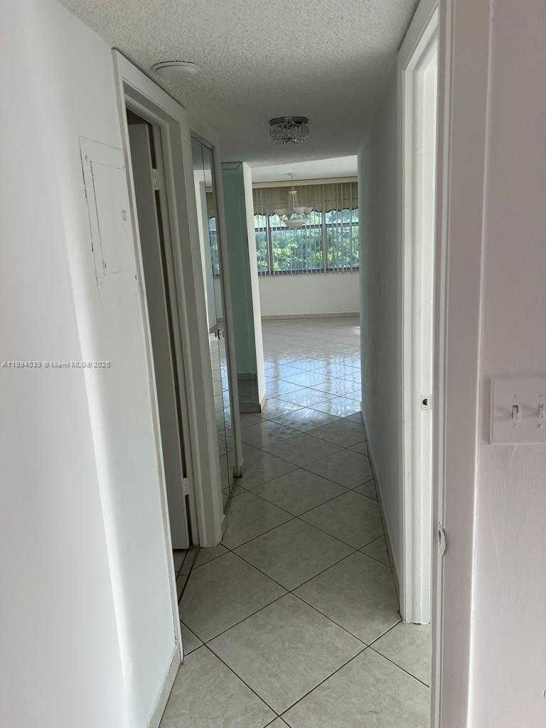 Small Image of 1200 Miami Gardens Dr, Miami, FL 33179, USA Number 10